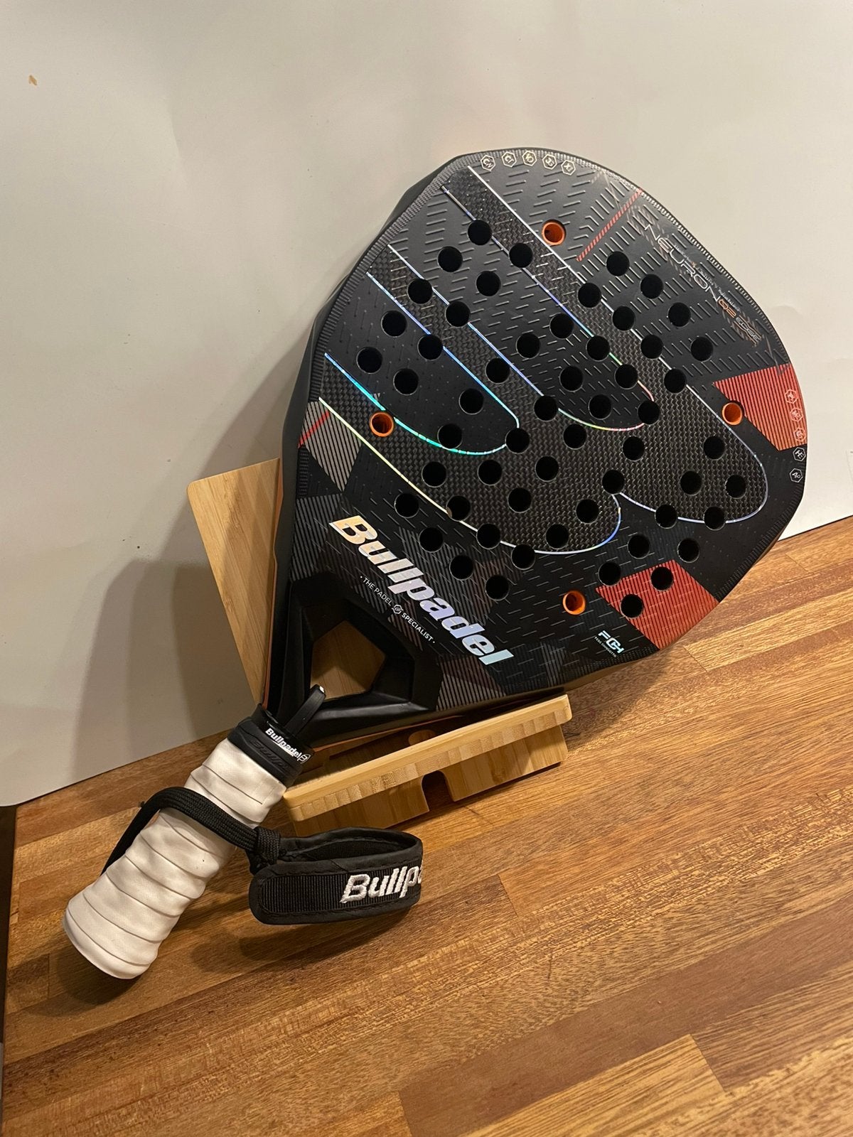 Bullpadel Neuron Edge, Sport en Fitness, Ophalen of Verzenden, Gebruikt, Padelracket