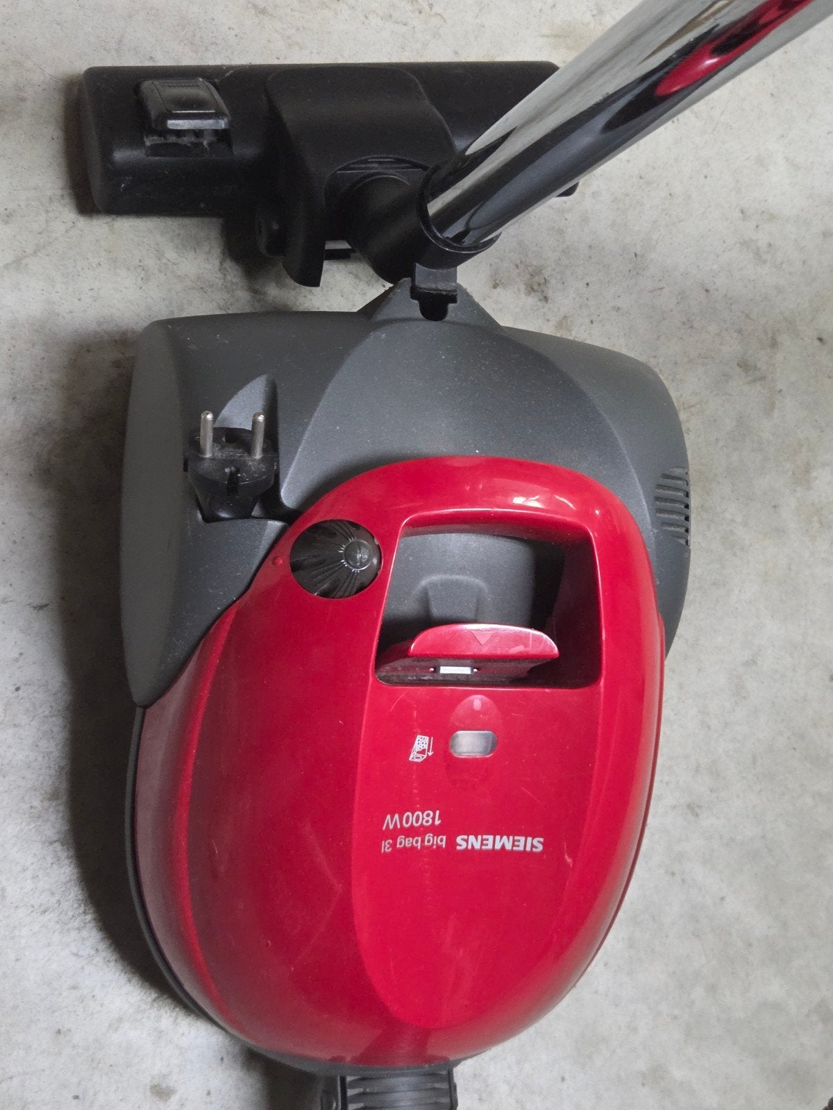 Siemens Big Bag 3l 1800W stofzuiger - Rood, Stofzak, Siemens, Gebruikt, Ophalen of Verzenden