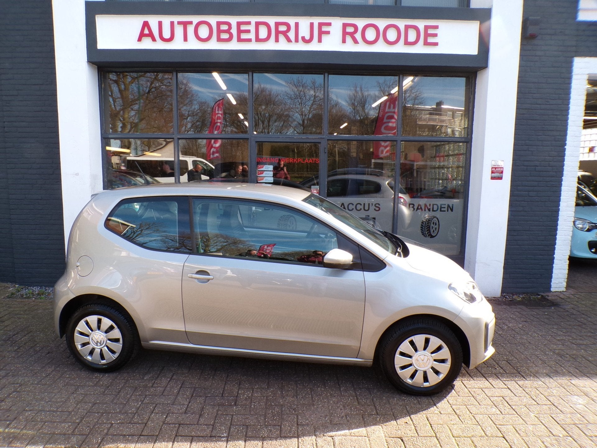 Volkswagen up! 1.0 take up! 1e EIGENAAR,GOED ONDERHOUDEN!, Voorwielaandrijving, Gebruikt, Met garantie (alle), Handgeschakeld
