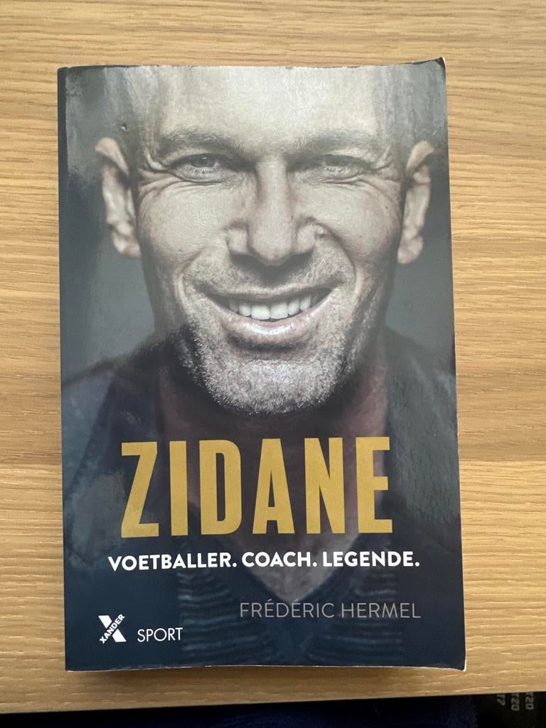 Zidane - Frédéric Hermel, Gelezen, Frédéric Hermel, Ophalen of Verzenden, Balsport