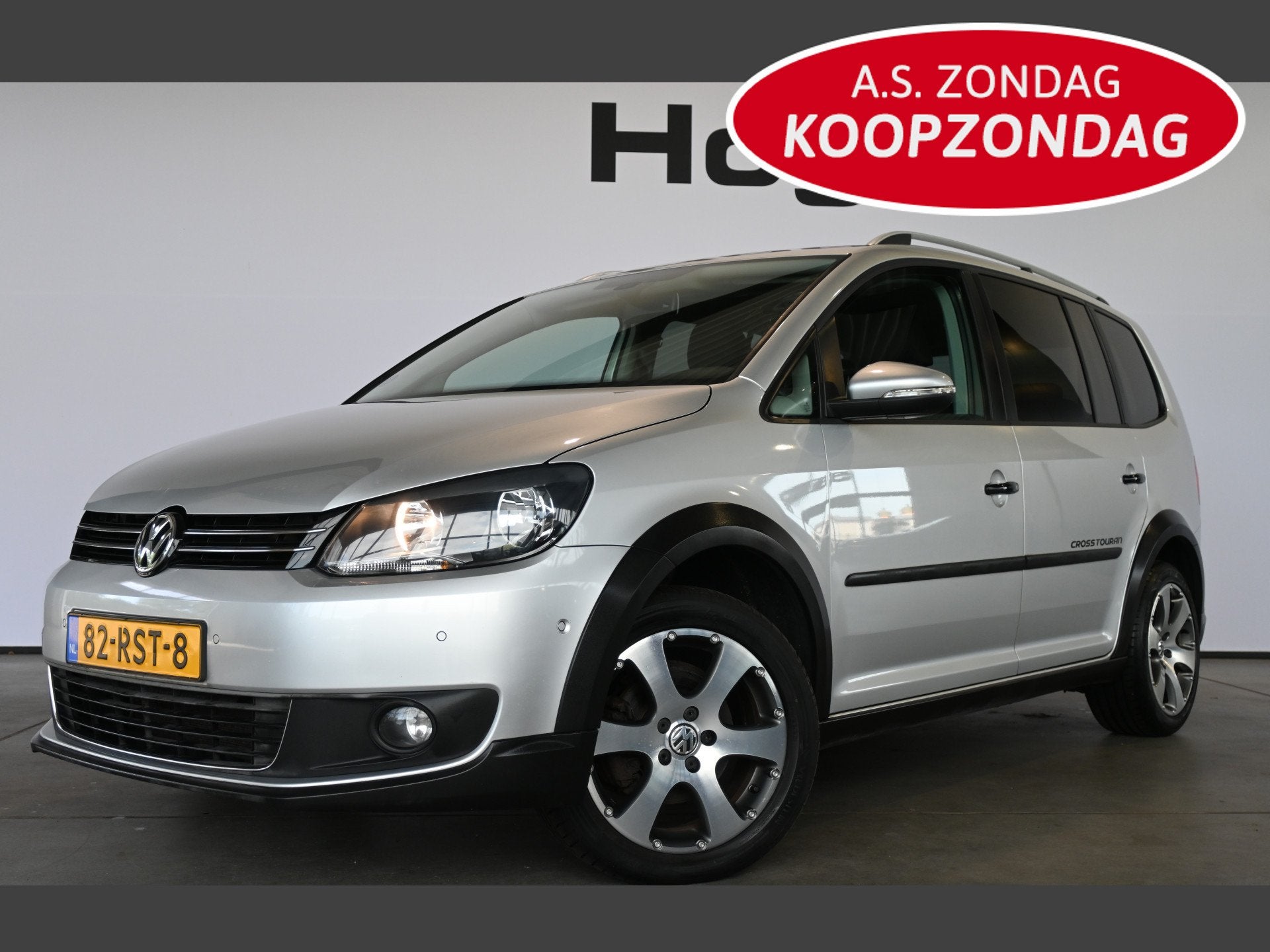 Volkswagen Touran 1.4 TSI Nap! Cross Climate control Trekhaa, Voorwielaandrijving, Euro 5, Stof, Gebruikt