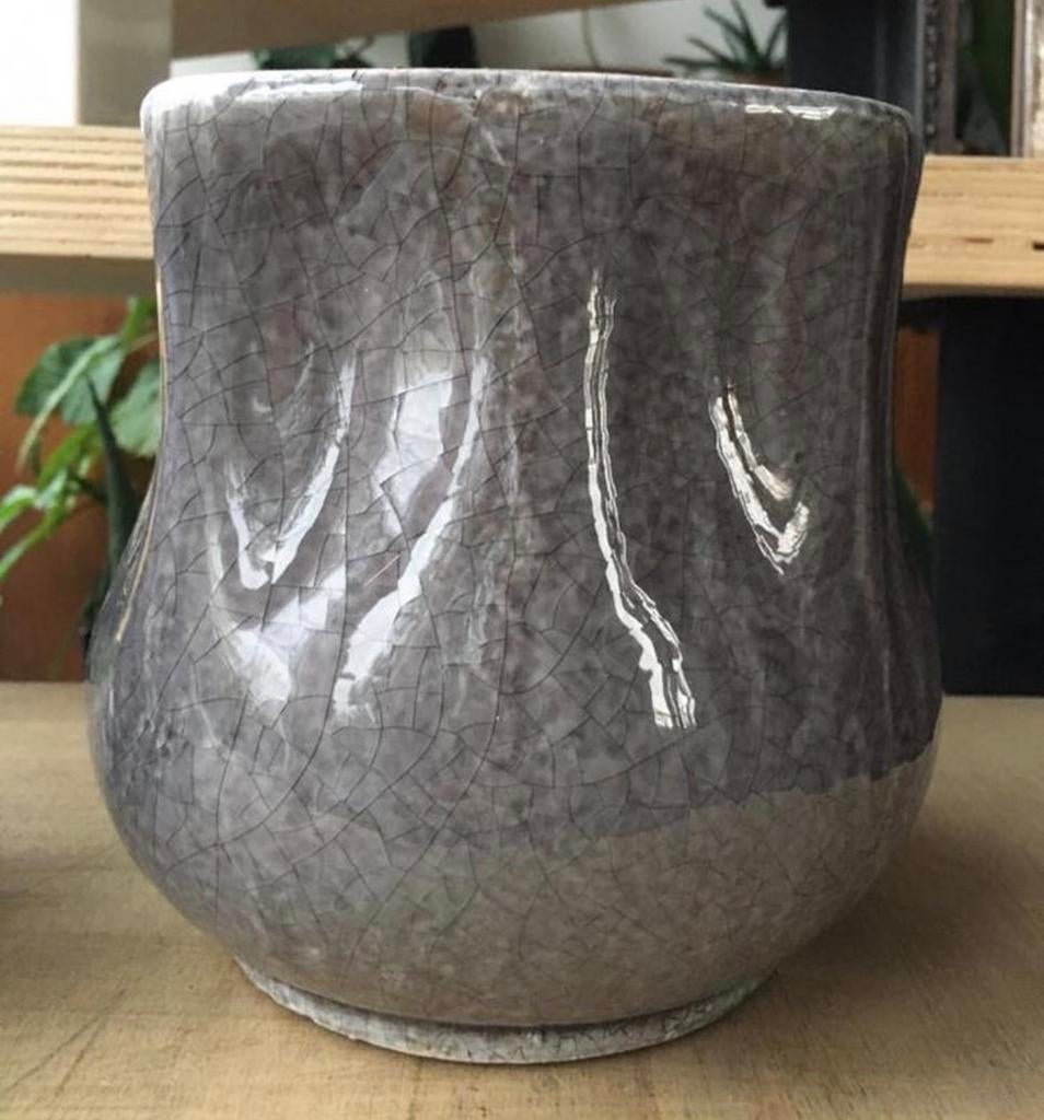 Vintage unieke keramische bloempot Tulp Design grijs, Gebruikt, Binnen, Ophalen of Verzenden, Overige vormen