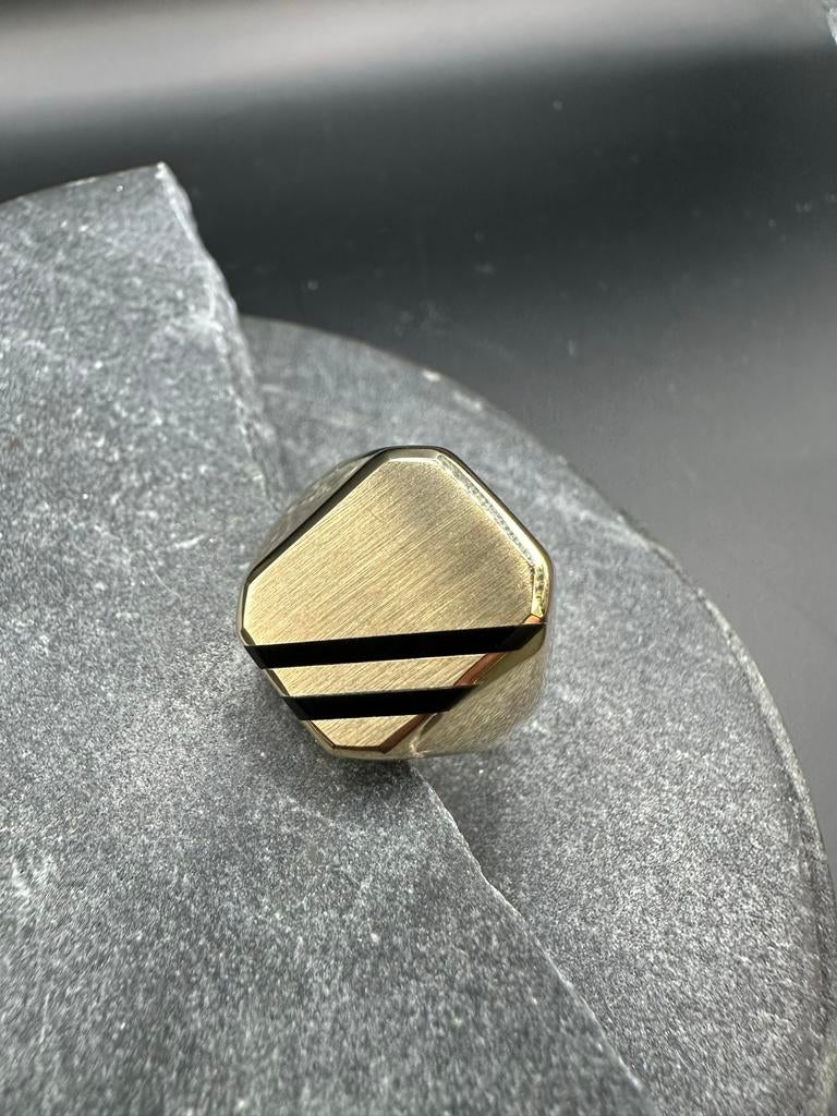 14k Gouden Zegelring met Zwarte onyx, 18 tot 19, Nieuw, Ophalen of Verzenden, Dame of Heer