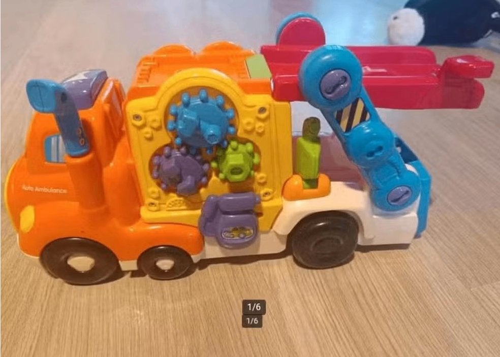 Toet Toet auto ambulance, 2 tot 4 jaar, Gebruikt, Ophalen of Verzenden