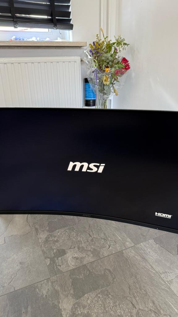 MSI G32CQ5P Curved Gaming Monitor - 31.5 inch, 170Hz, QHD, Gaming, Curved, VA, Ophalen of Verzenden