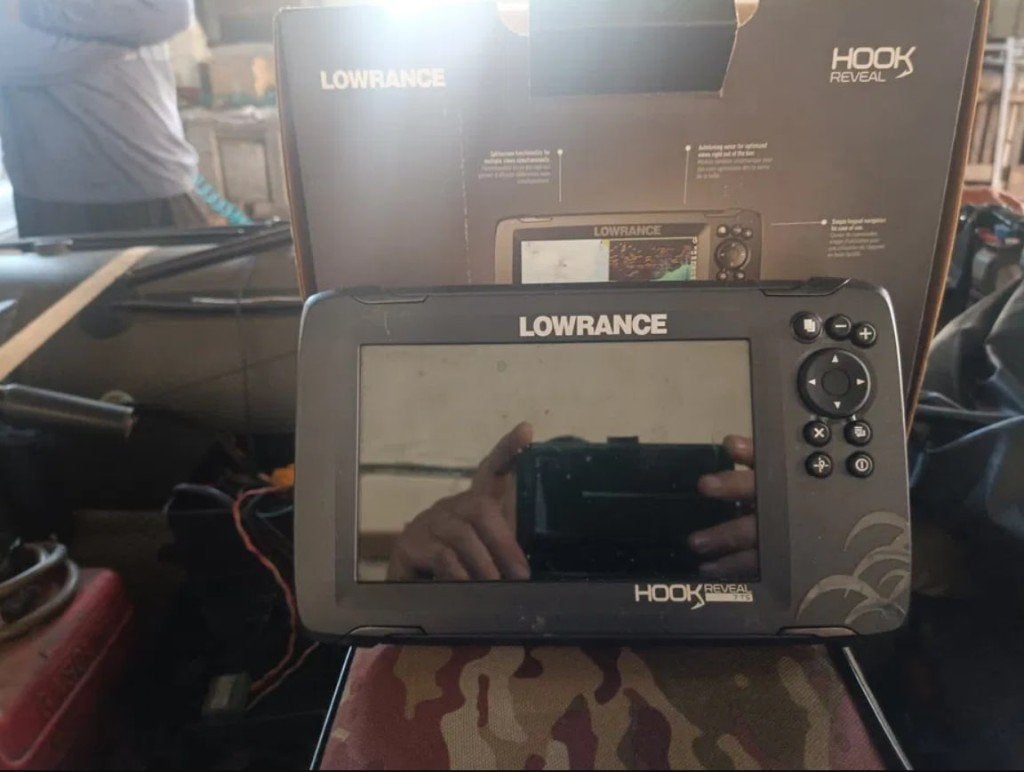 Lowrance Hook 7-echolood, Ophalen of Verzenden, Zo goed als nieuw, Kaartplotter of Fish Finder