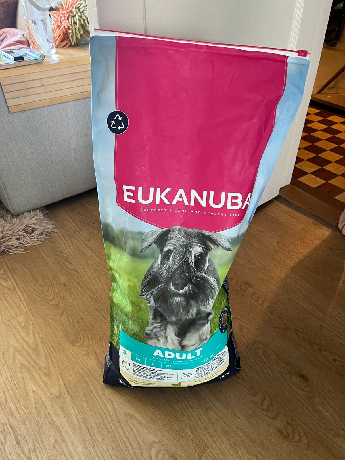 Eukanuba adult small breed hondenbrokken ca 20 kg, Ophalen, Hond