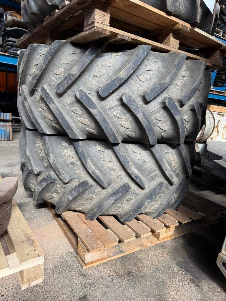 Banden te koop 480/70 R 28 en 14.9 R 28, Zakelijke goederen, Agrarisch | Onderdelen | Banden, Velgen en Assen, Ophalen