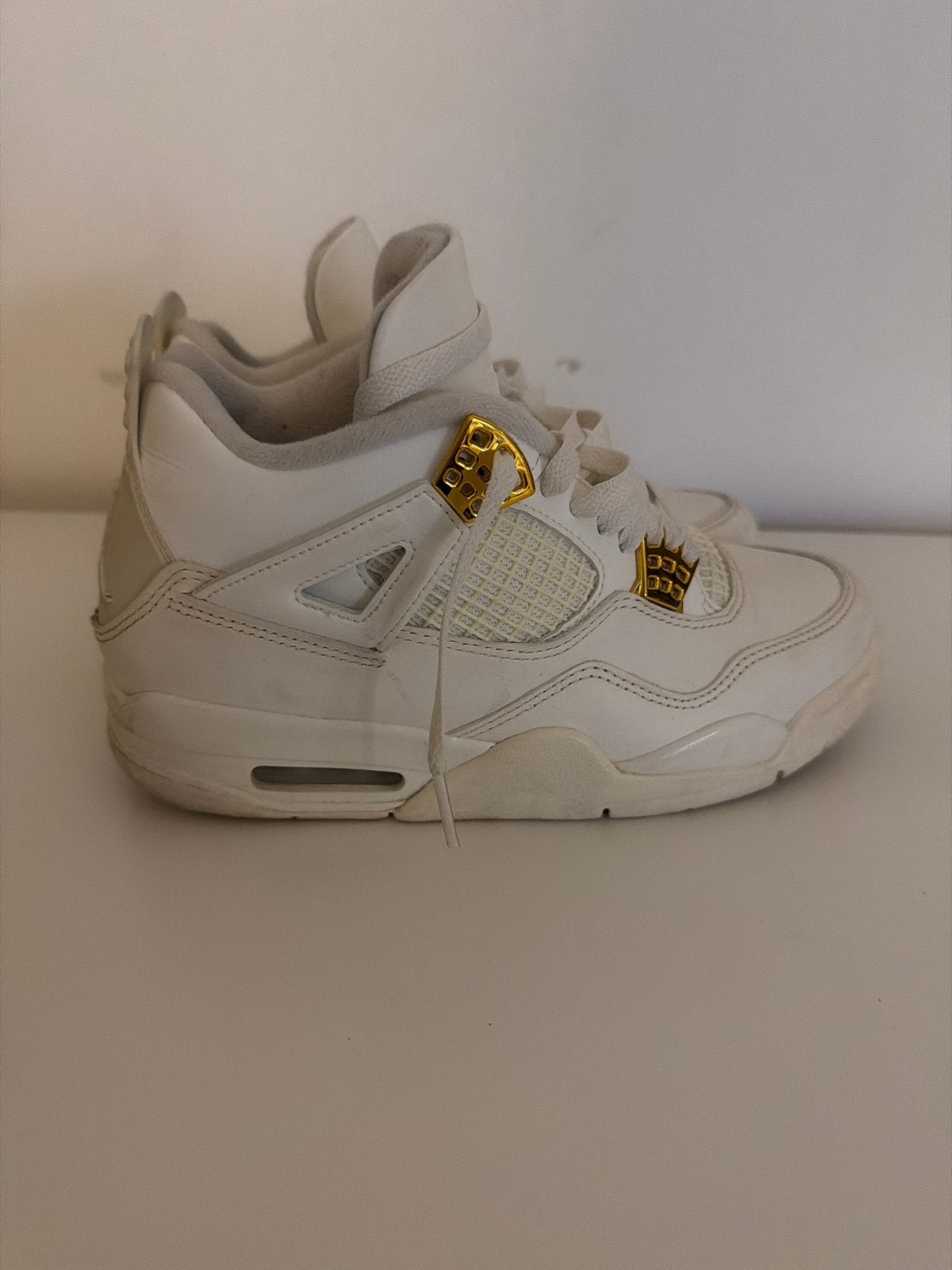 Nike Air Jordan 4 Retro Metallic Gold (GS), Kleding | Dames, Schoenen, Ophalen of Verzenden, Zo goed als nieuw, Wit, Sneakers of Gympen
