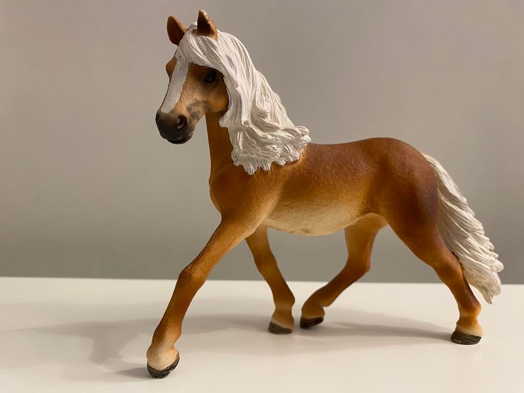 Schleich Andalusiër Merrie ~ 97051, Ophalen of Verzenden, Zo goed als nieuw, Paard, Beeldje of Figuurtje