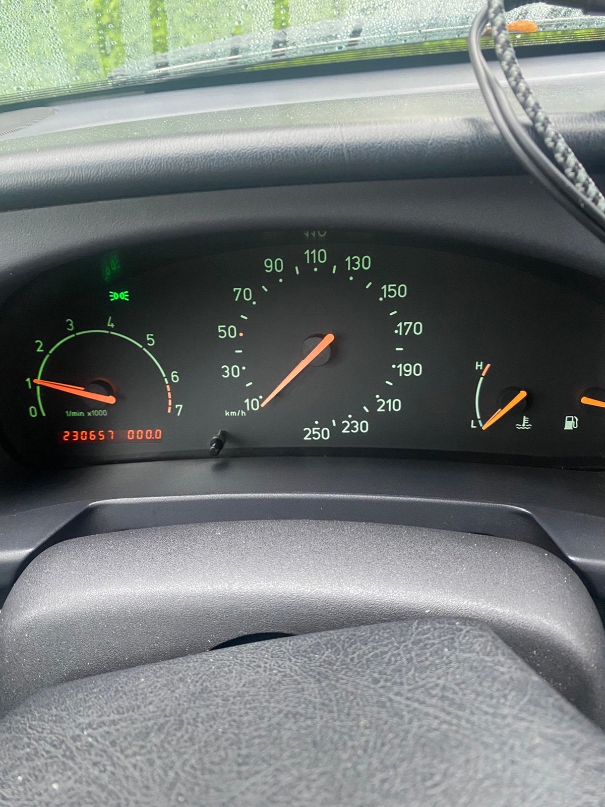 Saab 900 2.0 I Cabrio 1997 Grijs metallic, Auto's, Voorwielaandrijving, Zwart, 4 cilinders, Cabriolet