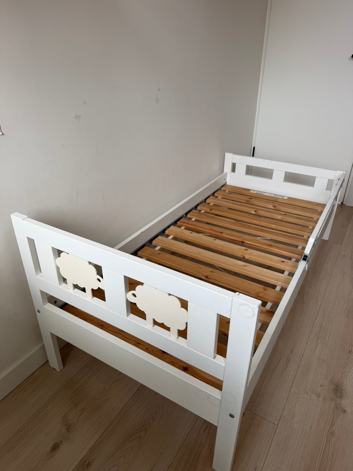 Gratis ikea bed 70*160, Ophalen, 70 tot 85 cm, 140 tot 160 cm, Zo goed als nieuw