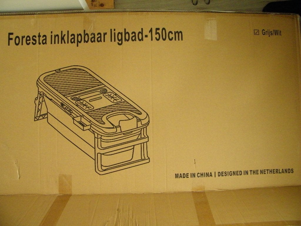 opvouwbaar ligbad 150 cm merk Foresta 1 keer gebruikt, Huis en Inrichting, Badkamer | Badkamermeubels, Ophalen, 100 tot 150 cm