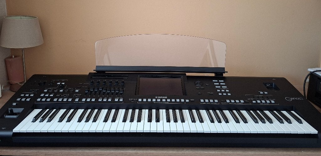Yamaha Genos 2, Ophalen, Yamaha, Zo goed als nieuw, Aanslaggevoelig