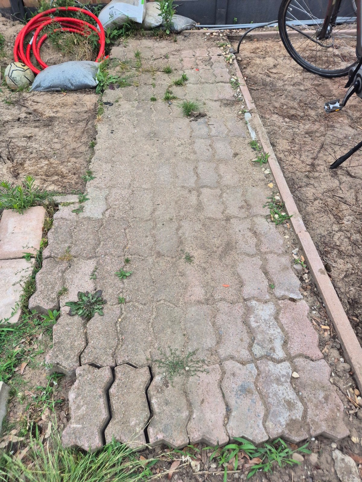 Gratis betonnen klinkers, direct op te halen, Tuin en Terras, Tegels en Klinkers, Ophalen of Verzenden, Gebruikt, Beton, Klinkers