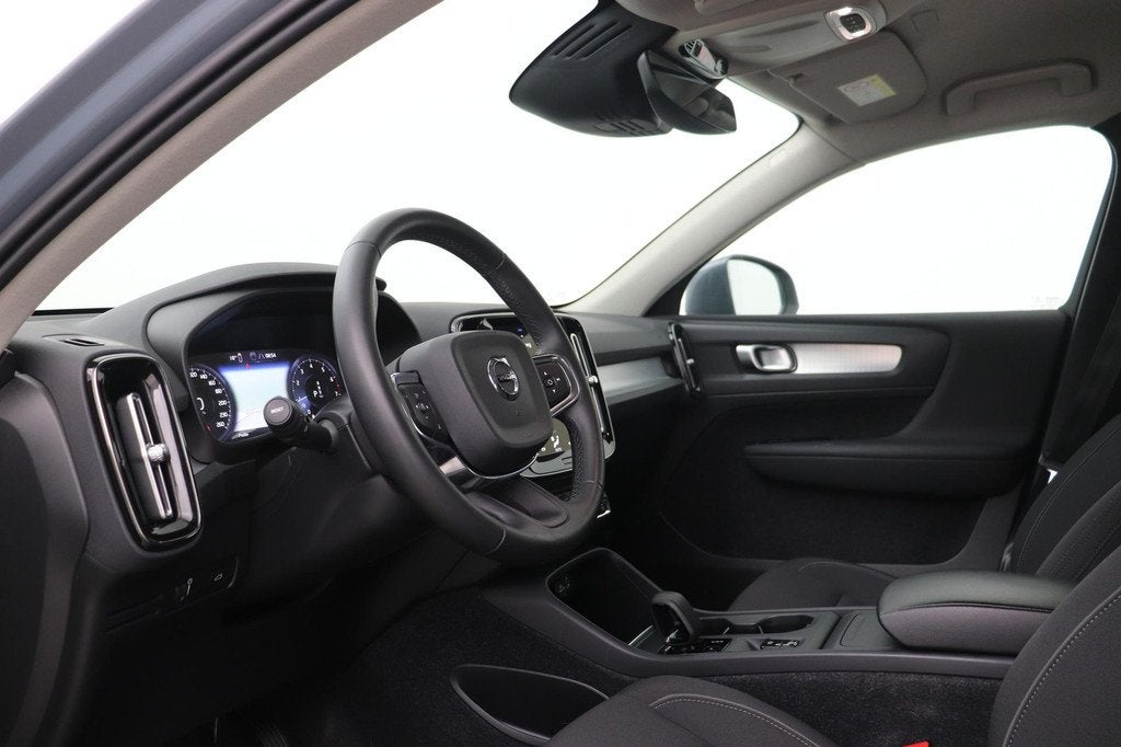 Volvo XC40 T3 Momentum Business | Automaat | ACC | Camera |, Auto's, Volvo, Gebruikt, Euro 6, 163 pk, 14 km/l