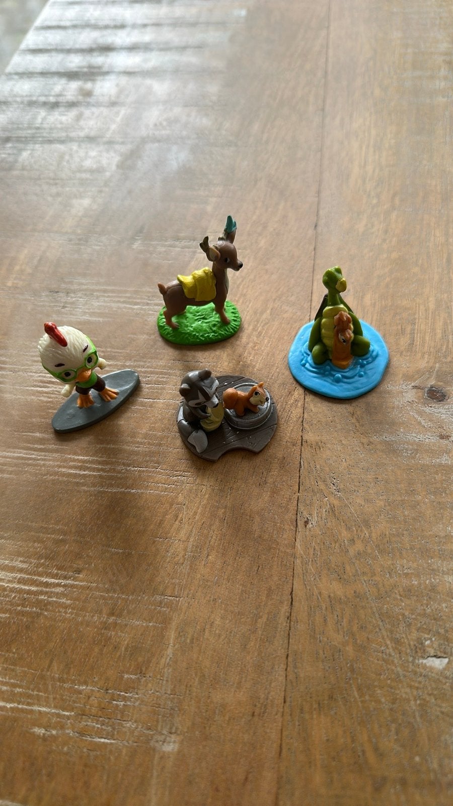 Disney figuren set - Chicken Little, Bambi, en meer, Verzamelen, Ophalen of Verzenden, Bambi of Dumbo, Gebruikt, Beeldje of Figuurtje