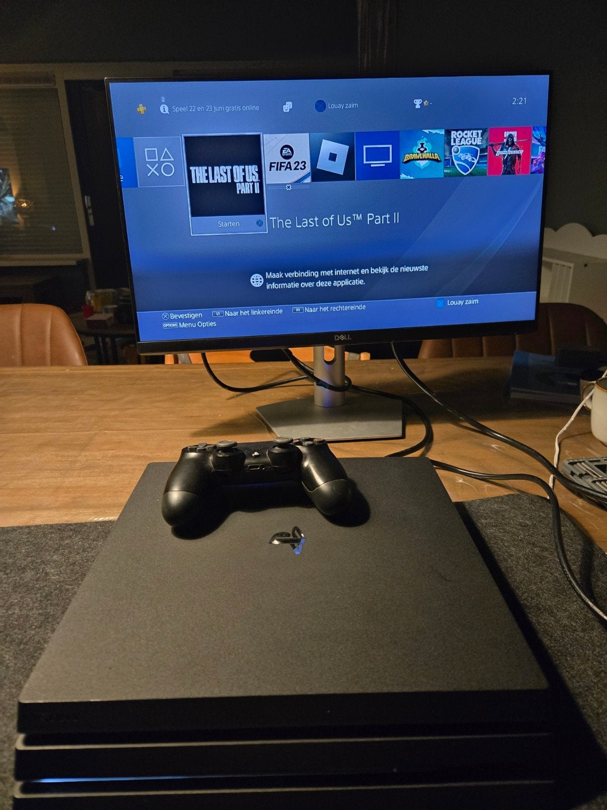PS4 Pro met lage firmware, nieuwe thermalpaste en 1 controll, Spelcomputers en Games, Ophalen of Verzenden, Zo goed als nieuw