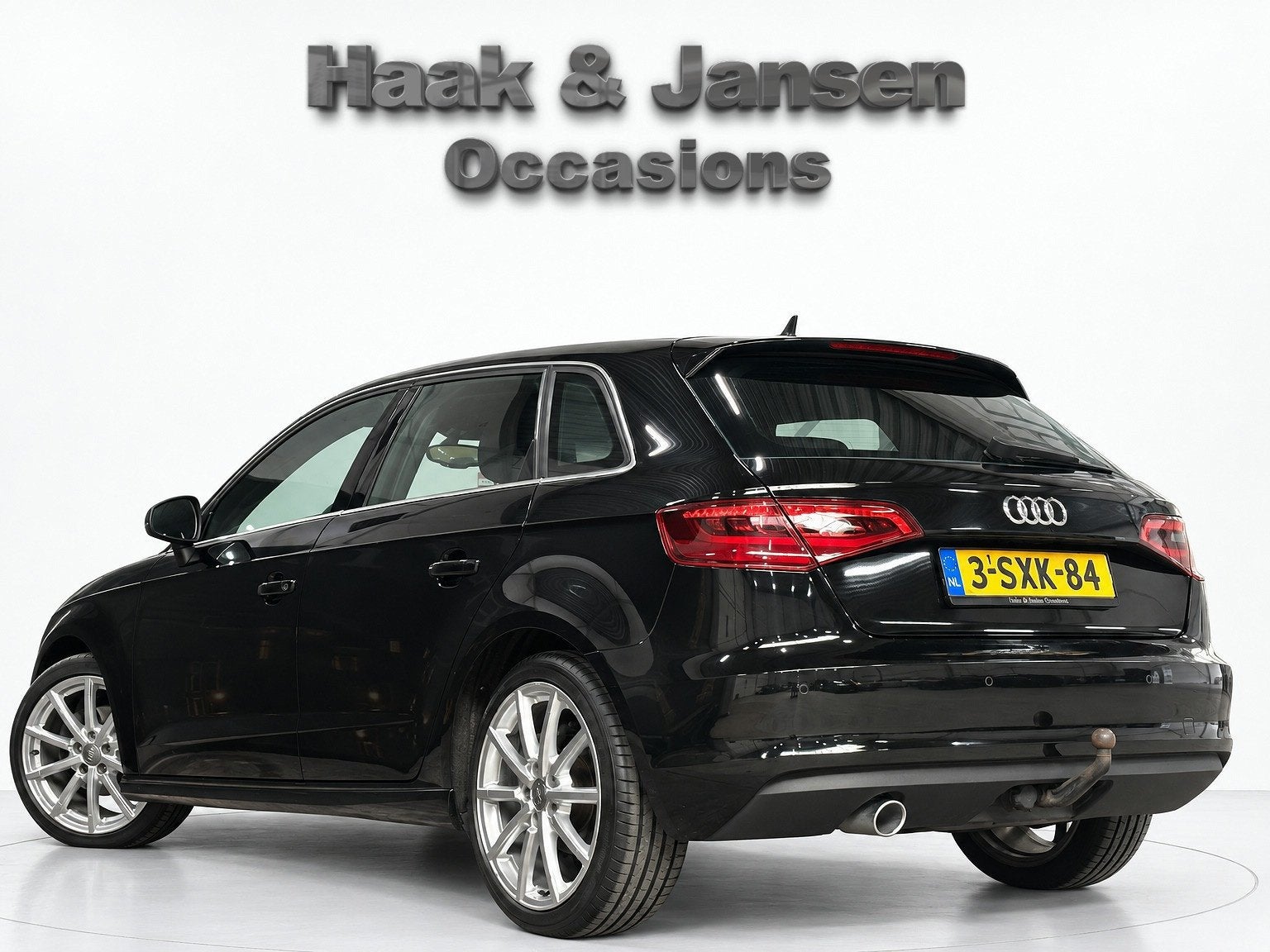 Audi A3 Sportback 1.6 TDI ultra Edition - Stoelverwarming -, Voorwielaandrijving, Euro 5, Gebruikt, 4 cilinders