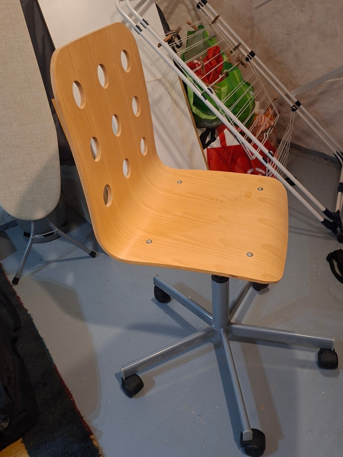 IKEA bureaustoel, in hoogte verstelbaar, zo goed als nieuw, Ophalen, Gebruikt, Bruin, Bureaustoel