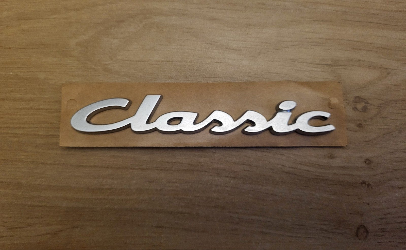 Origineel nieuw Renault Megane I Classic logo embleem, Auto diversen, Ophalen of Verzenden