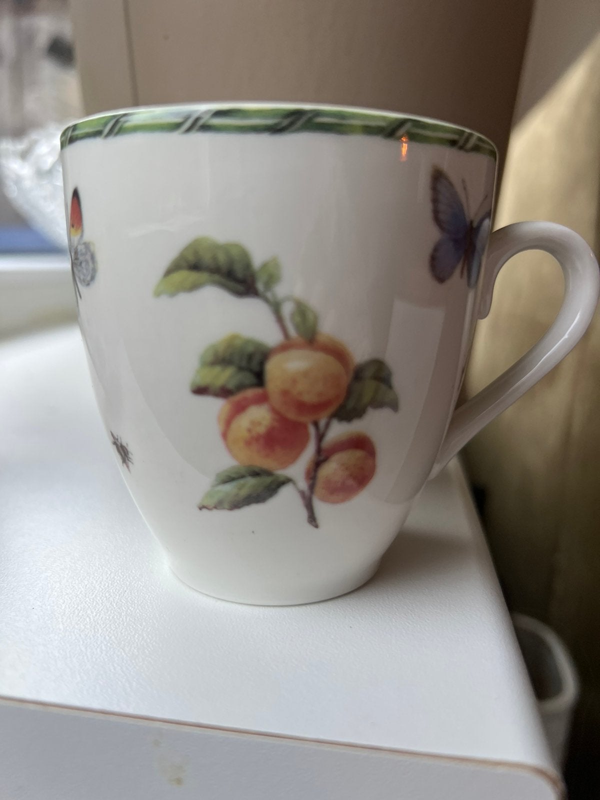 Kopjes 8 st van Janneke Brinkman. Fruit & flowers, Ophalen of Verzenden, Zo goed als nieuw, Overige stijlen, Kop(pen) en/of Schotel(s)