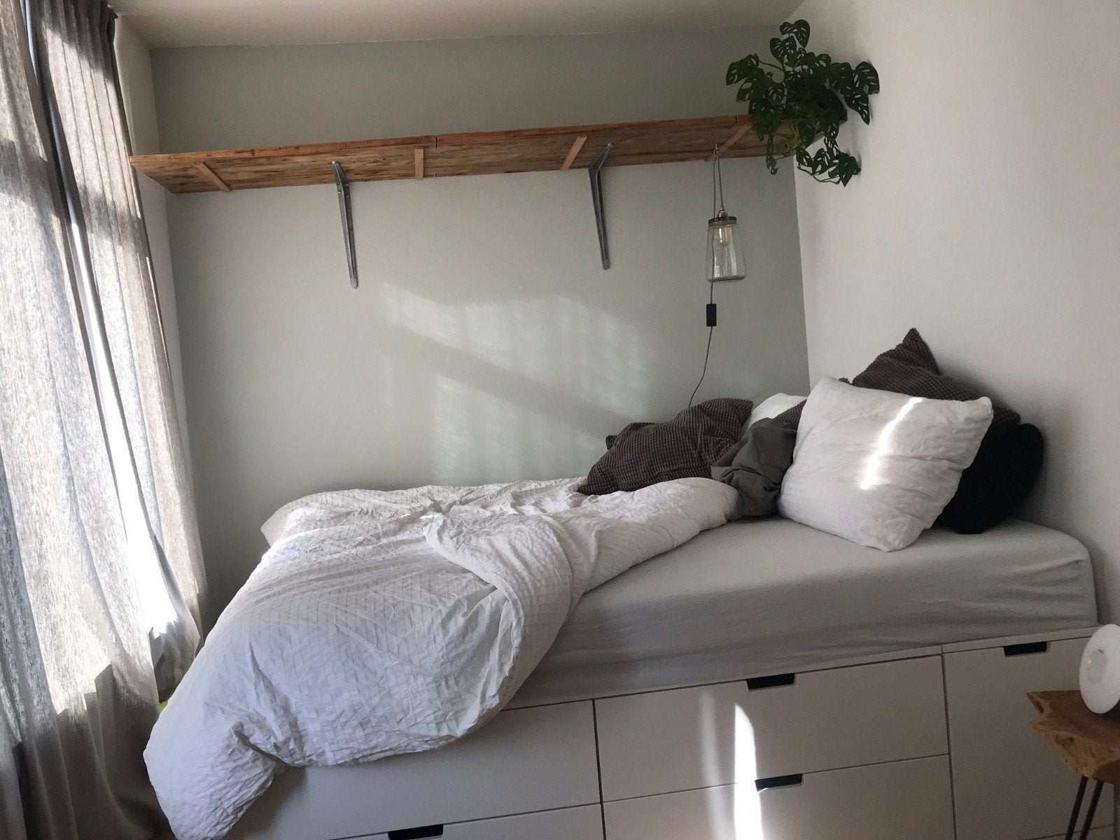 Bed met veel opbergruimte 160cm handgemaakt + IKEA Nordli, Huis en Inrichting, Ophalen, Wit, Tweepersoons, Zo goed als nieuw