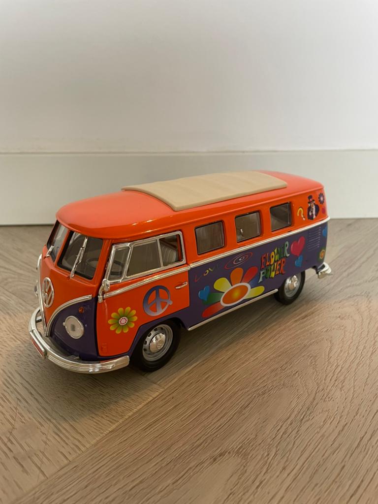 Volkswagen T1 1962 Microbus Flower Power Edition 1:18, Ophalen of Verzenden, Zo goed als nieuw, Auto