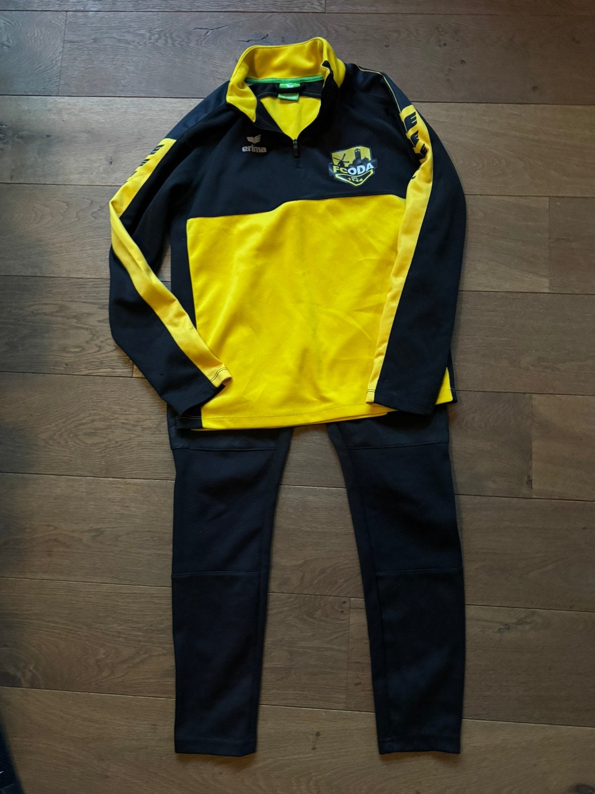 Trainingspak FC Oda, Ophalen, Zo goed als nieuw, Trainingspak
