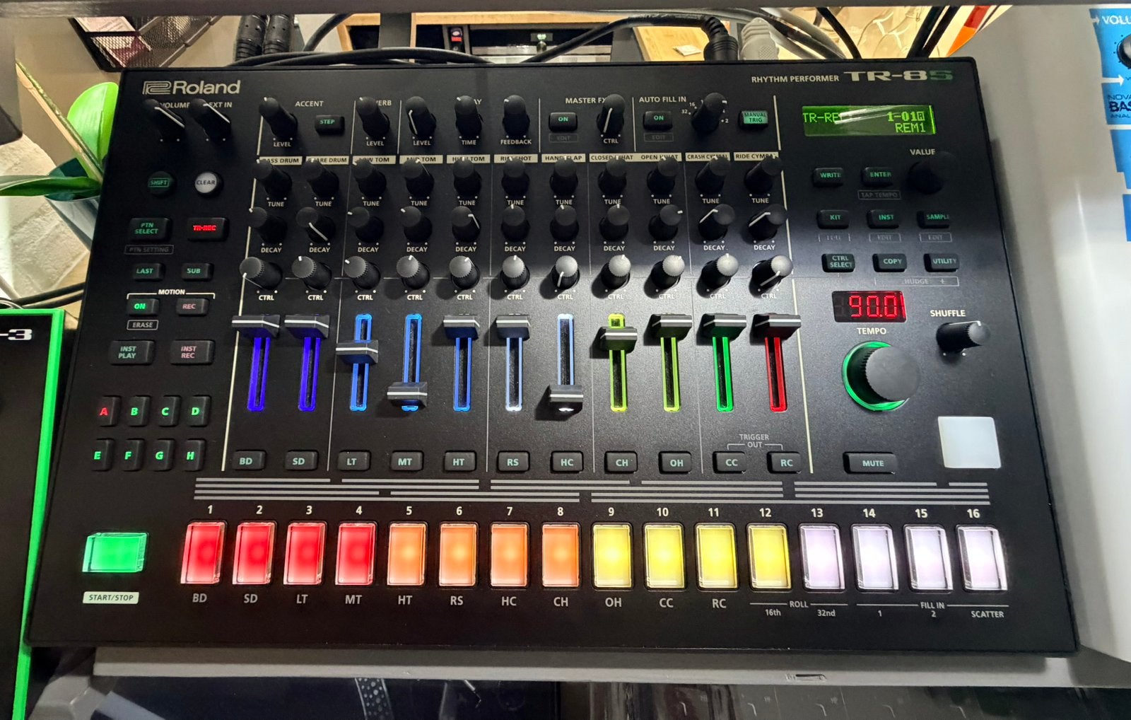 Roland TR8s rhythm performer (22-01-2026), Muziek en Instrumenten, Ophalen, Zo goed als nieuw, Roland