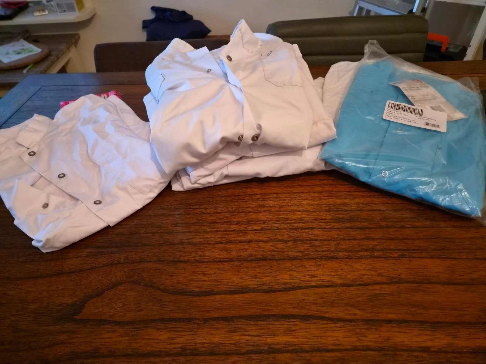 Zorgjasjes en broeken voor heren in diverse maten (S, M, L), Ophalen
