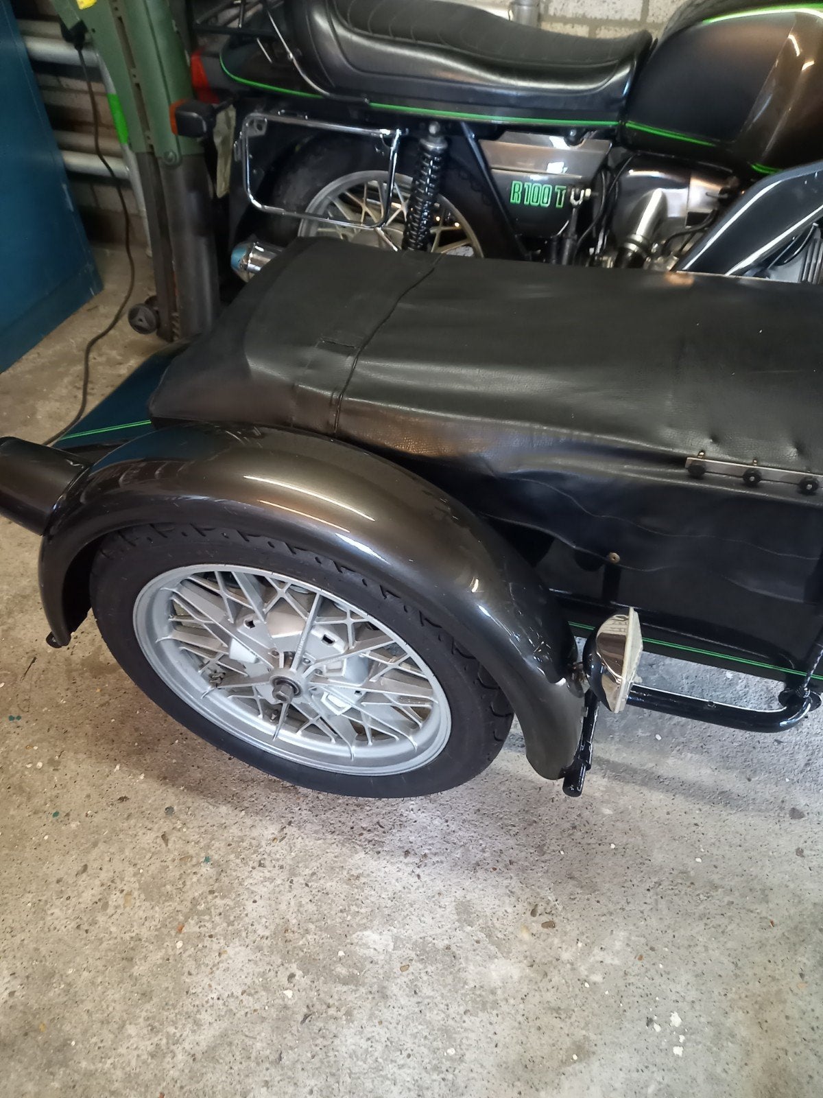 BMW R100T uit 1980 met zijspan - Veel vernieuwd!, Motoren, 2 cilinders, Gebruikt, Cardan-aandrijving