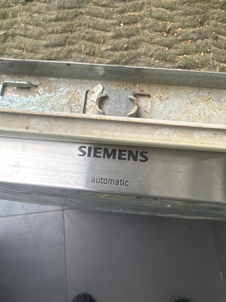Gratis- Siemens Vaatwasser - Veer klep defect -gratis, Witgoed en Apparatuur, Vaatwasmachines, Ophalen, Gebruikt, Inbouw