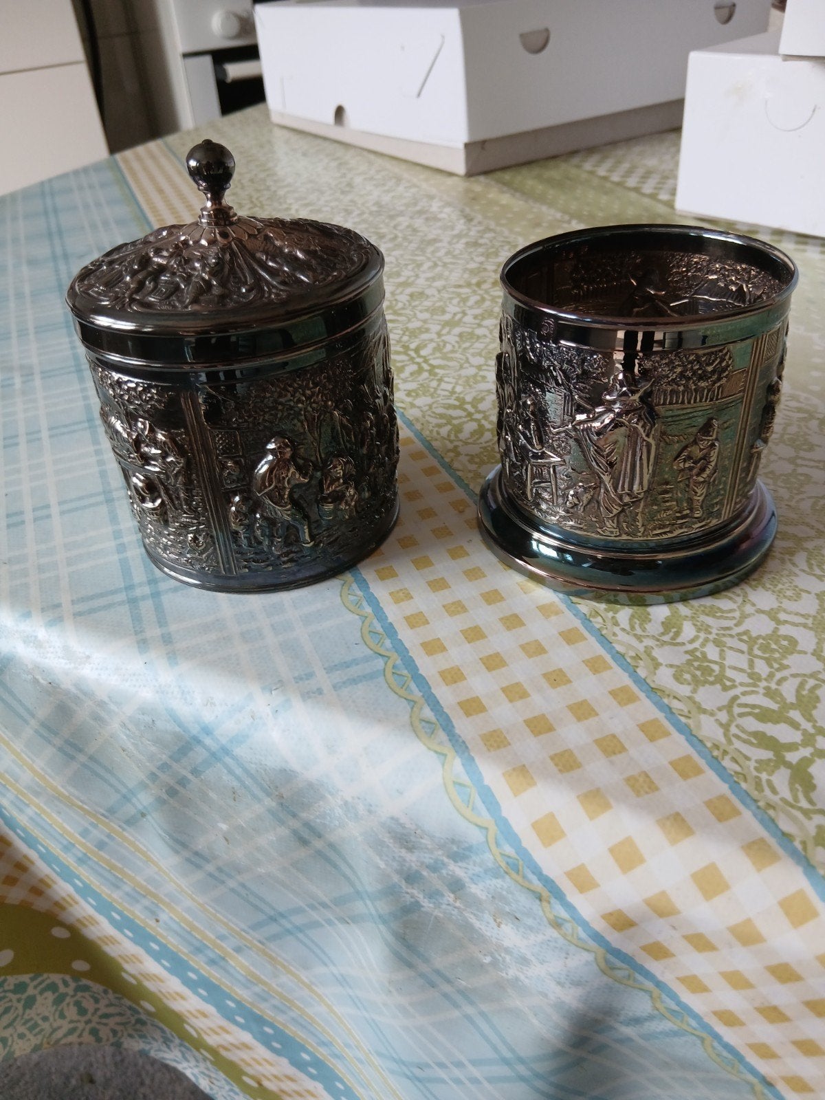 Verzilverde potjes, Ophalen of Verzenden