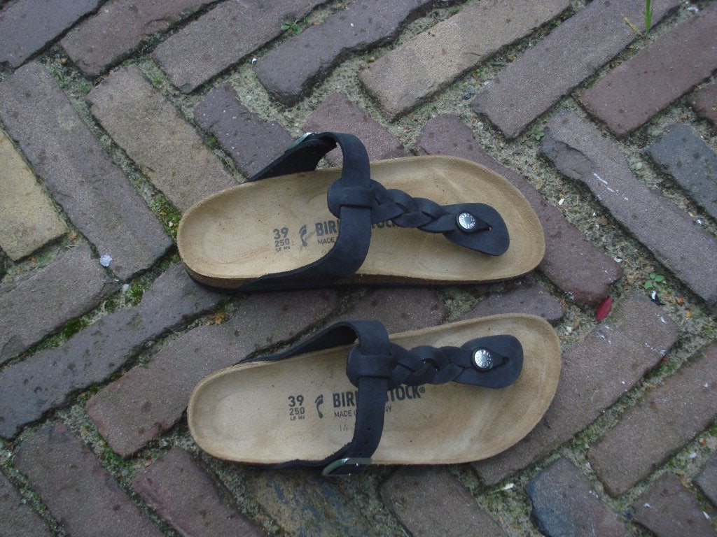 GRATIS VERZENDEN NIEUWE GIZEH BRAIDED BIRKENSTOCKS 39, Kleding | Dames, Slippers, Verzenden, Zwart, Nieuw