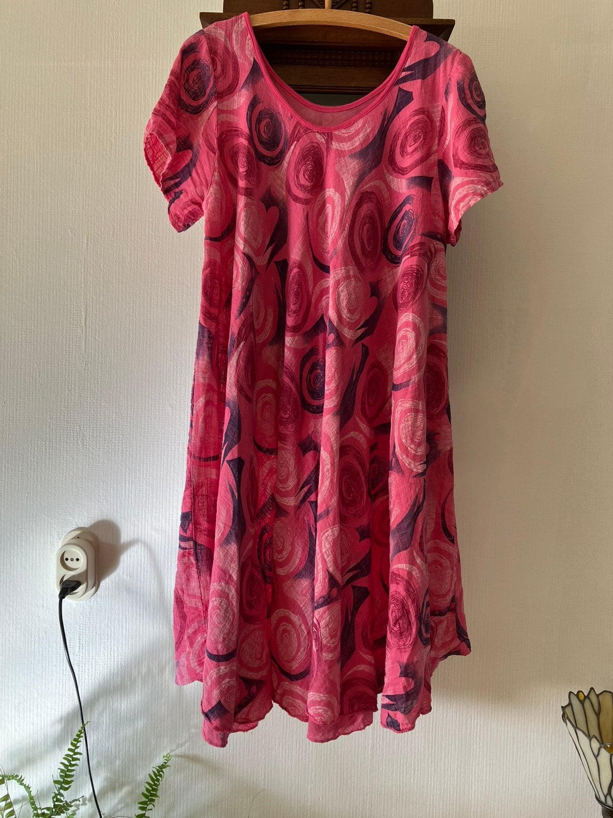 Italiaanse katoenen A-lijn jurk roze met print mt XL izgs, Maat 46/48 (XL) of groter, Ophalen of Verzenden, Roze, Gedragen
