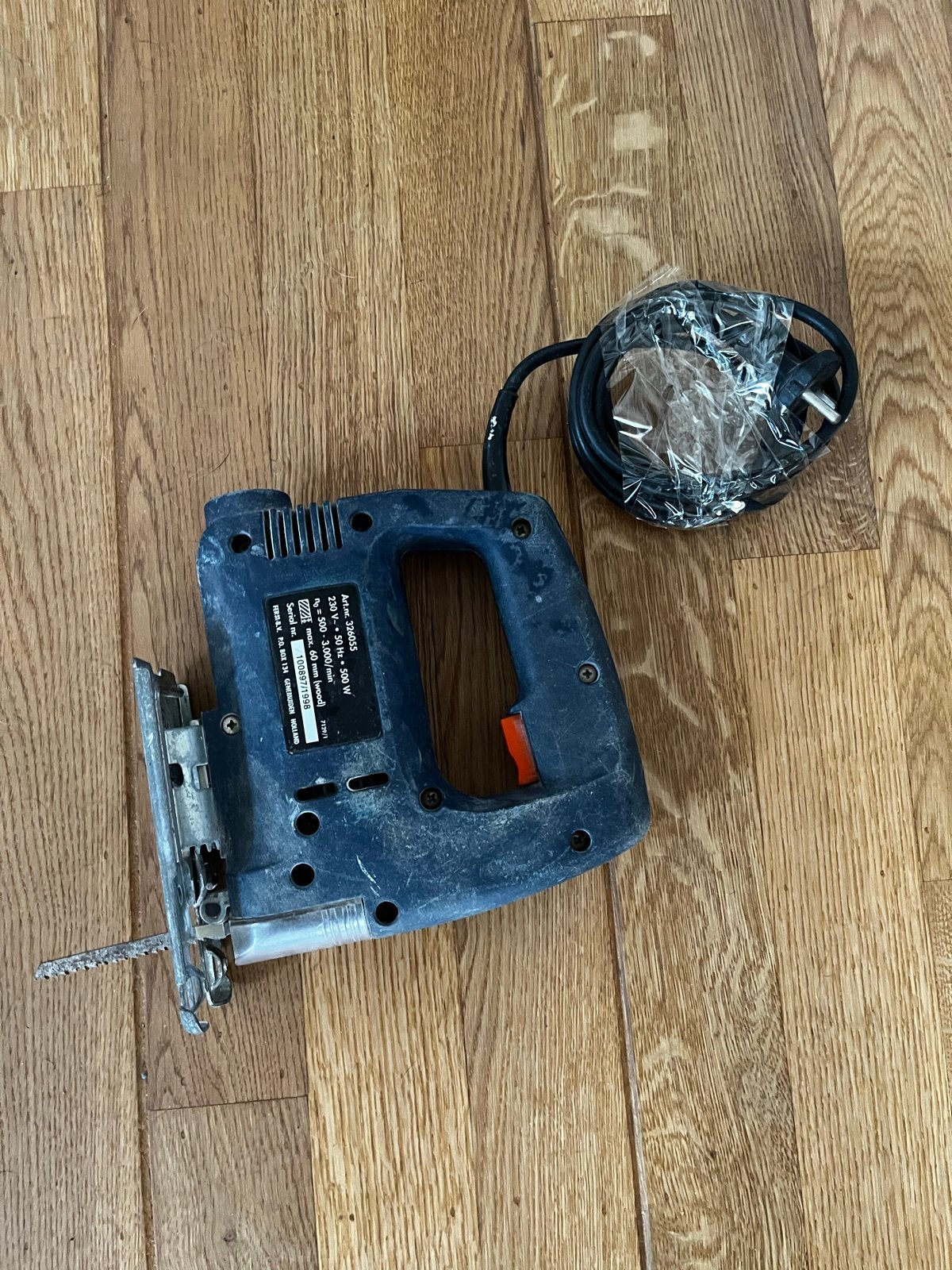 Ferm Decoupeerzaag JSV-600W - Gebruikt maar functioneel, Gebruikt, Decoupeerzaag, 600 tot 1200 watt, Ophalen of Verzenden