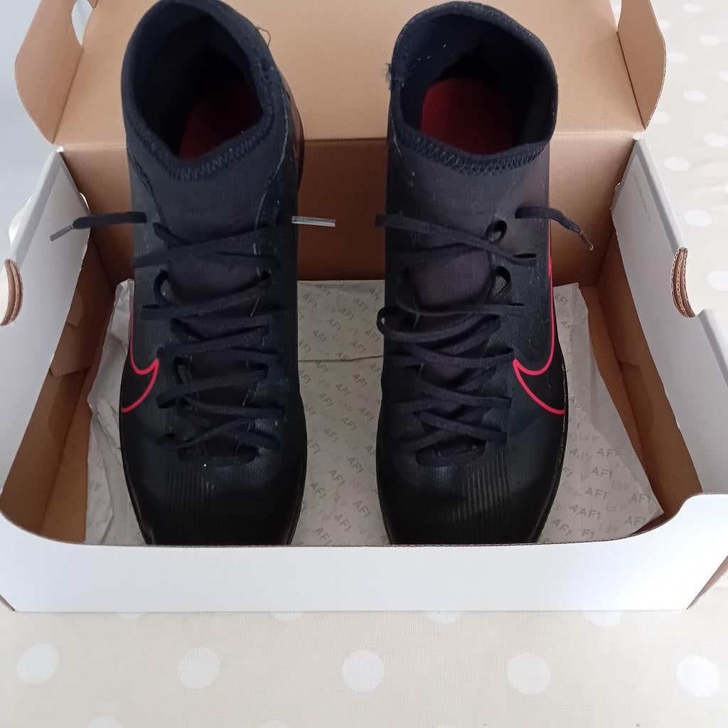Nike Mercurial Superfly 7 voetbalschoenen, Maat XS of kleiner, Ophalen of Verzenden, Zo goed als nieuw, Schoenen