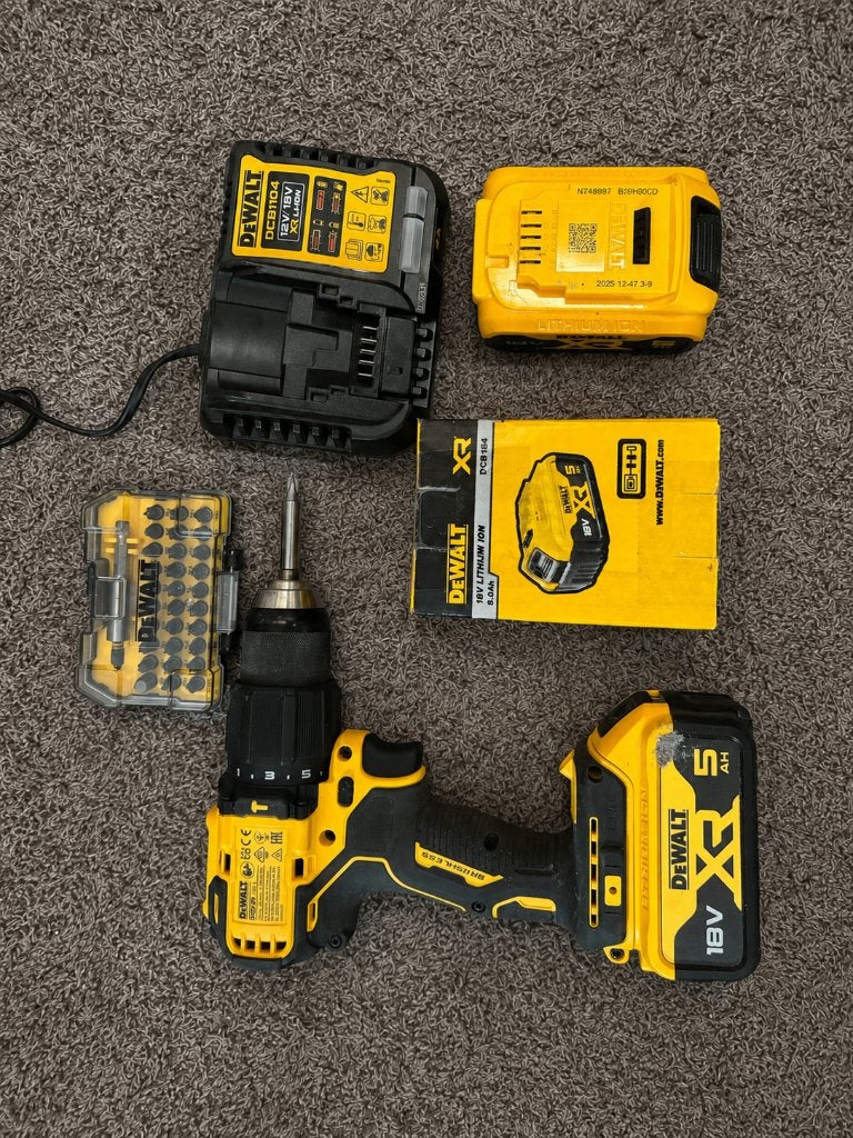 DeWalt 18V Boormachine Set + 3x 5Ah Accu + Oplader, Ophalen of Verzenden, Zo goed als nieuw, Boormachine