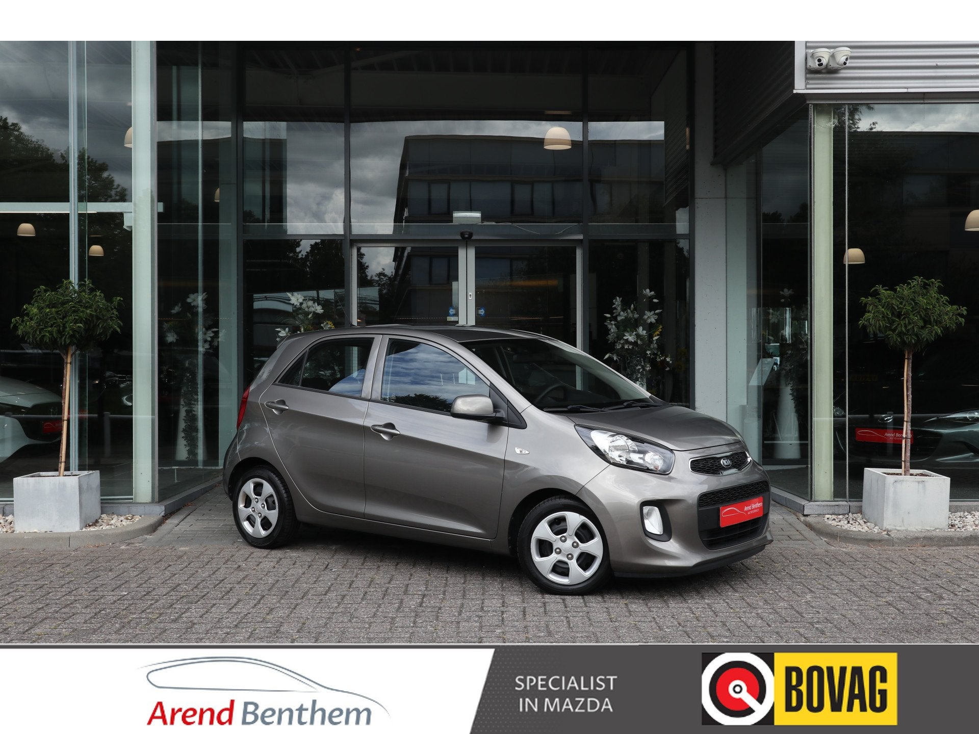 Kia Picanto 1.0 CVVT ComfortLine 5drs / Airco / CV / Audio, Voorwielaandrijving, Euro 5, Gebruikt, Emergency brake assist