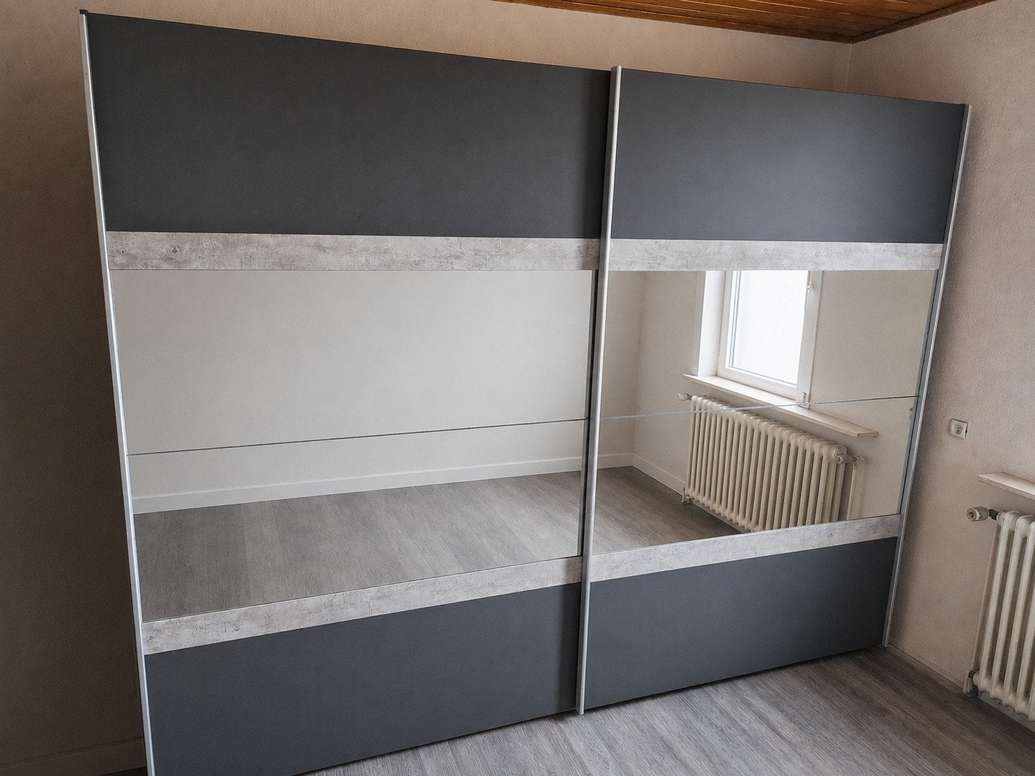 Grote kledingkast, Huis en Inrichting, Kasten | Kledingkasten, Ophalen, Met deur(en), Gebruikt, 200 cm of meer