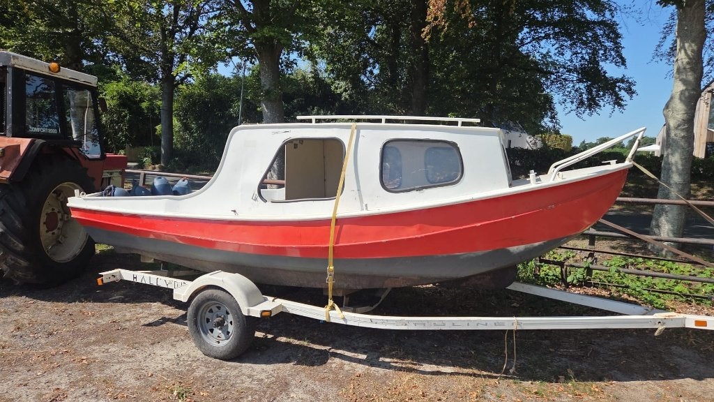 Boot + trailer, trekker, Hooischudder, Mestspreider, Zadels, Ophalen, Transport