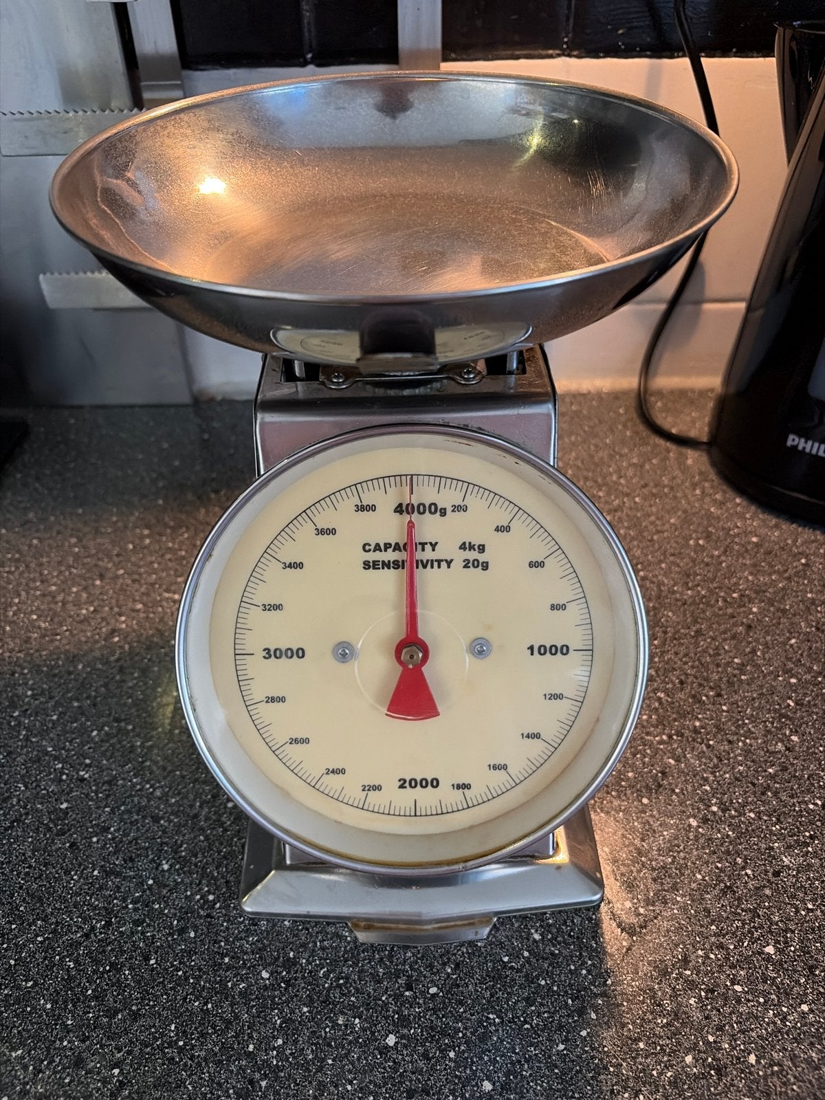 Ouderwetse Keukenweegschaal - Analoog, 4kg Capaciteit, Witgoed en Apparatuur, Keukenweegschaal, Ophalen of Verzenden, Gebruikt