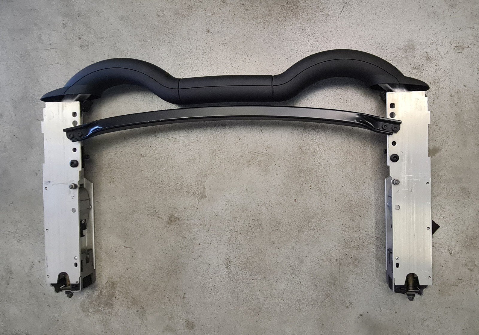 Originele rolbeugel Mini Cabrio R57 - Zeer nette staat, Auto-onderdelen, Gebruikt, Achterklep, Voor, Ophalen of Verzenden