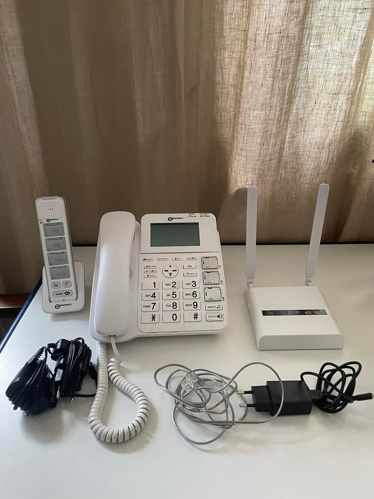 Geemarc Telefoonset met 4G Modem voor Dementie, Ophalen of Verzenden, Zo goed als nieuw