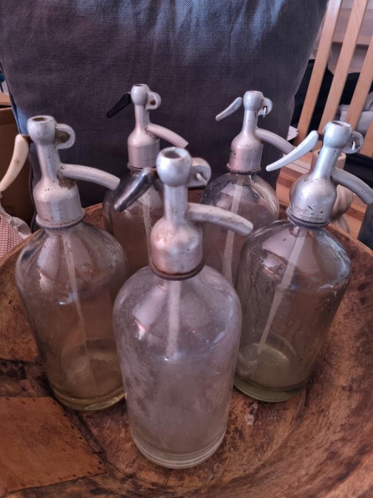5 brocante spuitwaterflessen, Ophalen