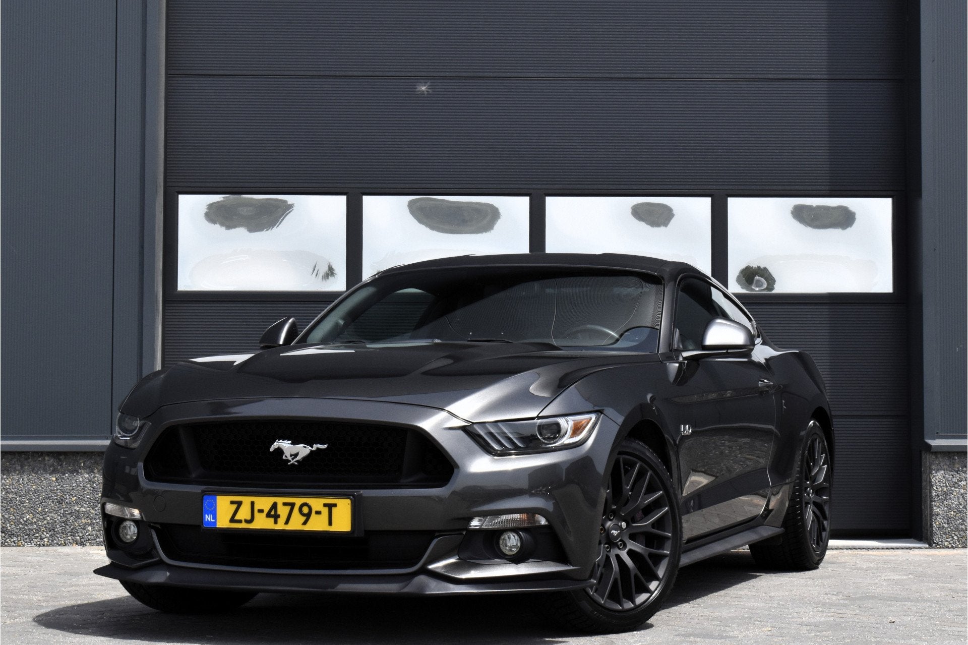 Ford Mustang Fastback 5.0 V8 GT EU geleverd! (bj 2016), Auto's, Ford, Automaat, Achterwielaandrijving, Gebruikt, Leder