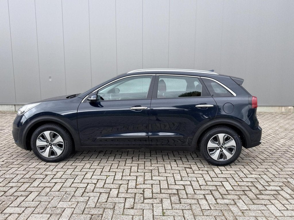 Kia Niro 1.6 GDi Hybrid ExecutiveLine 1e eig|Carplay|Trekhaa, Gebruikt, Met garantie (alle), Blauw, 1390 kg