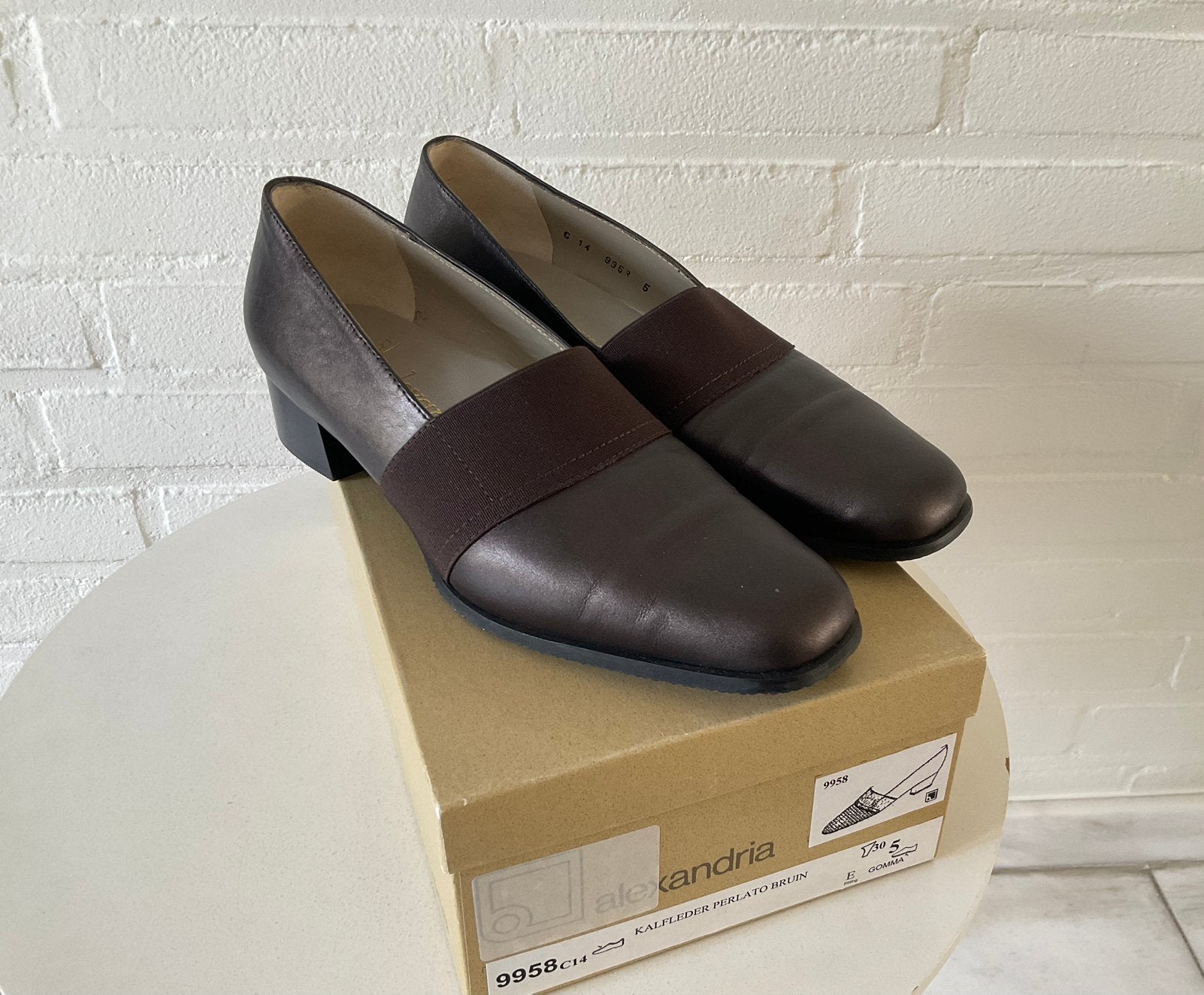 Alexandria nieuwe bruine pumps, maat 38 (5), Pumps, Bruin, Nieuw, Ophalen of Verzenden