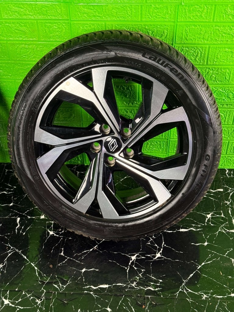 Originele Renault Arkana captur velgen 18" 5x114.3 8mm profi, Auto-onderdelen, Banden en Velgen, Niet ingevuld, 18 inch, Banden en Velgen